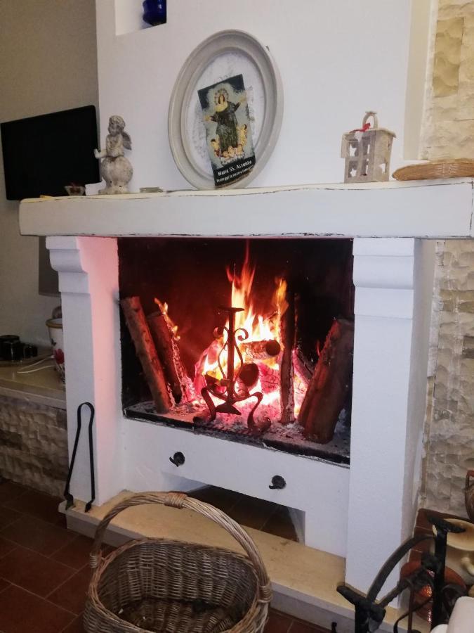 Villa Memia Lendinuso Kültér fotó